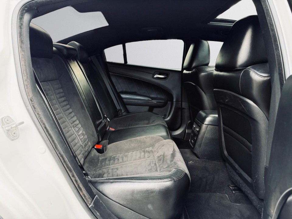 Dodge Charger - foto 24