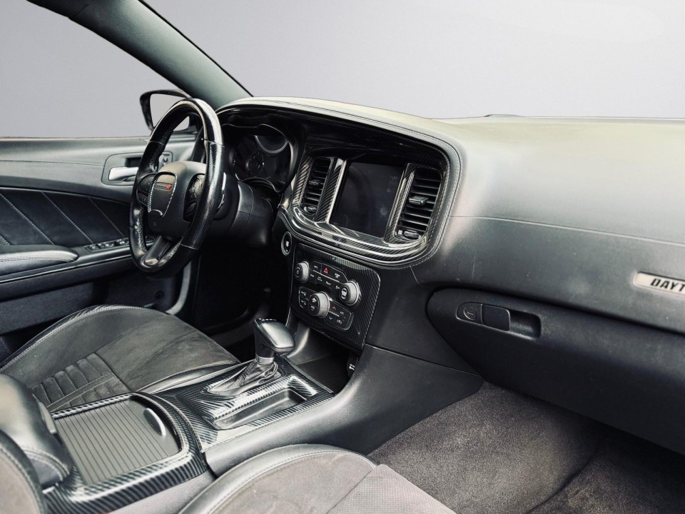 Dodge Charger - foto 33