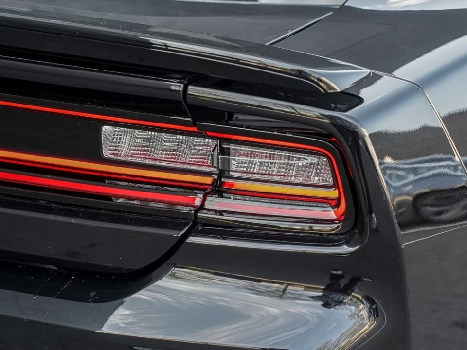 Dodge Charger Scat Pack - foto 34