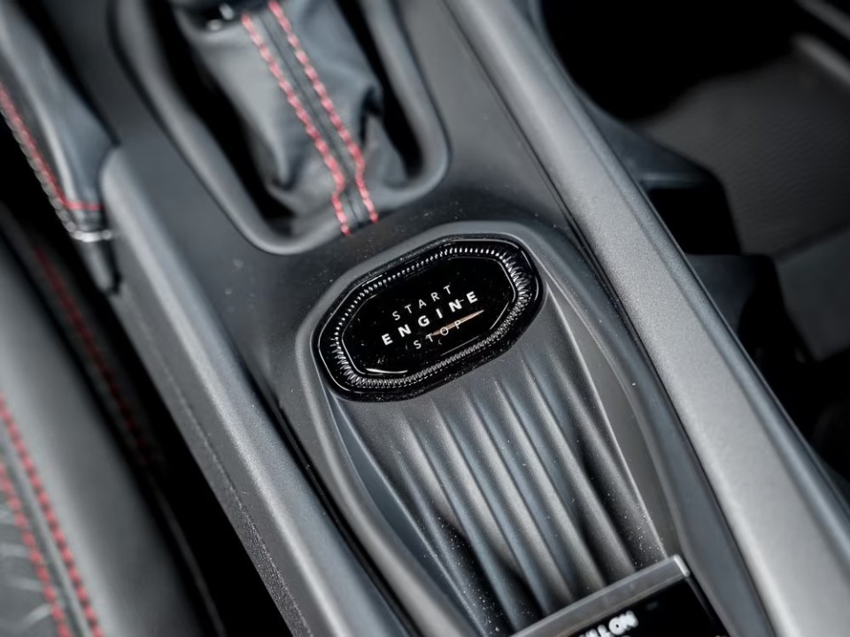 Dodge Charger Scat Pack - foto 17