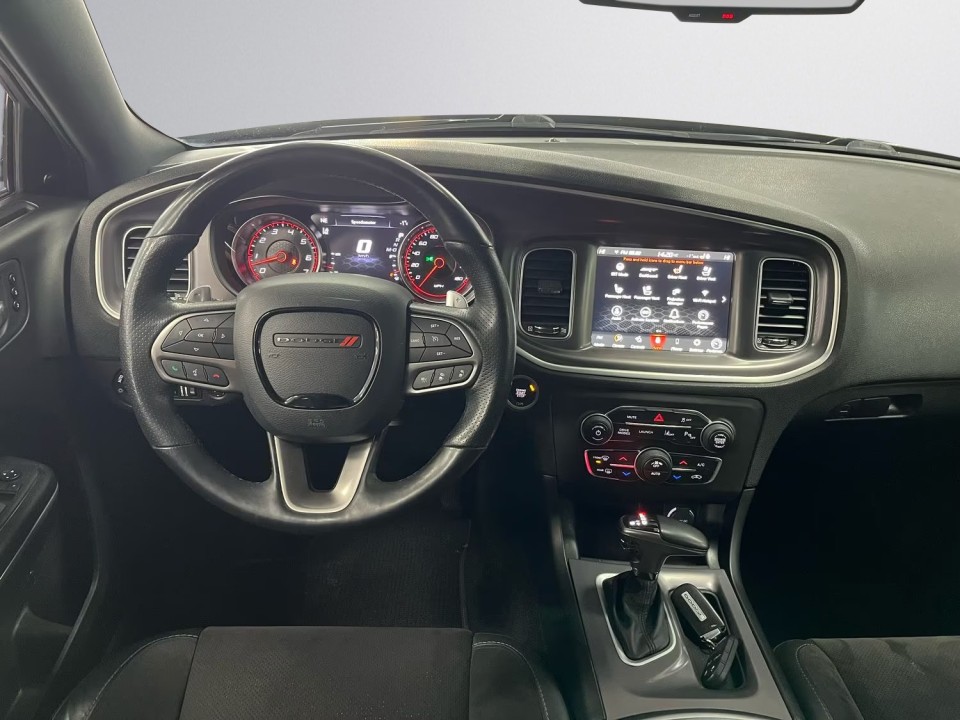 Dodge Charger - foto 11