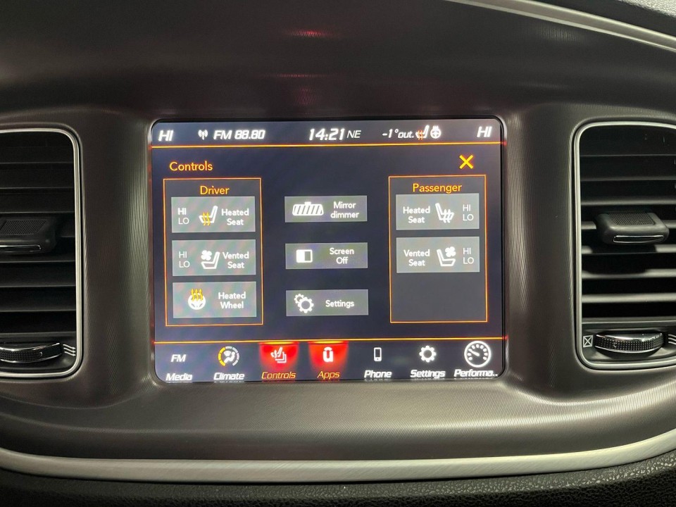 Dodge Charger - foto 16