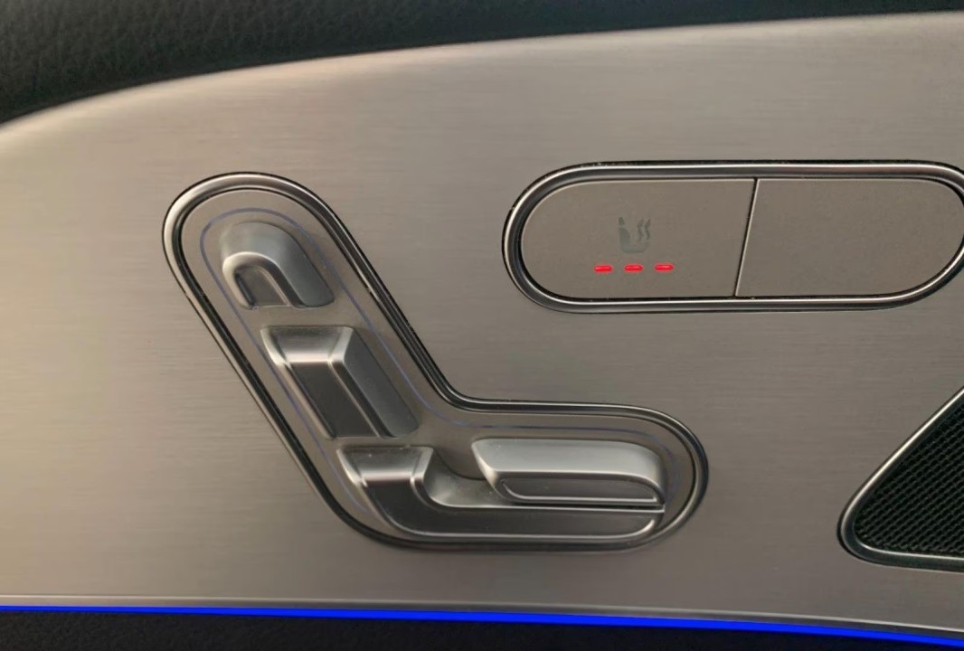 Mercedes-Benz GLE 350de 4MATIC AMG Line - foto 12