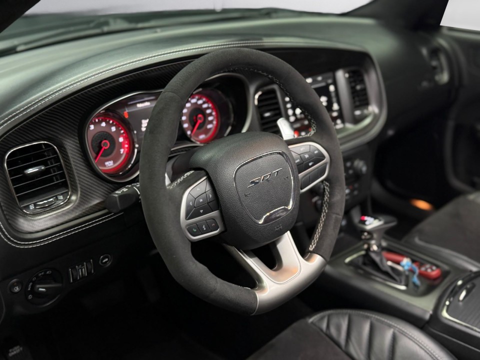 Dodge Charger SRT Hellcat - foto 19