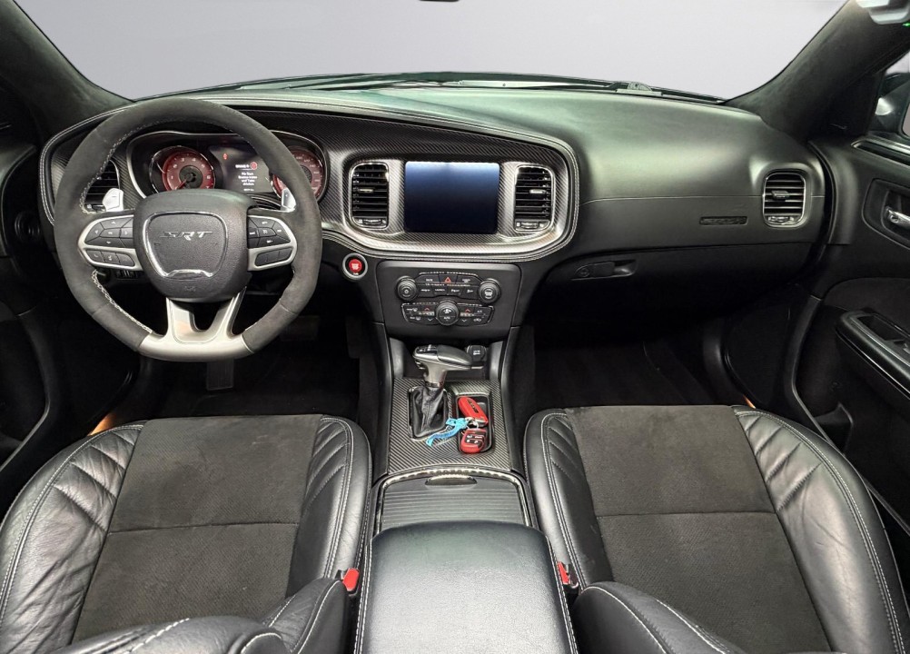 Dodge Charger SRT Hellcat - foto 18