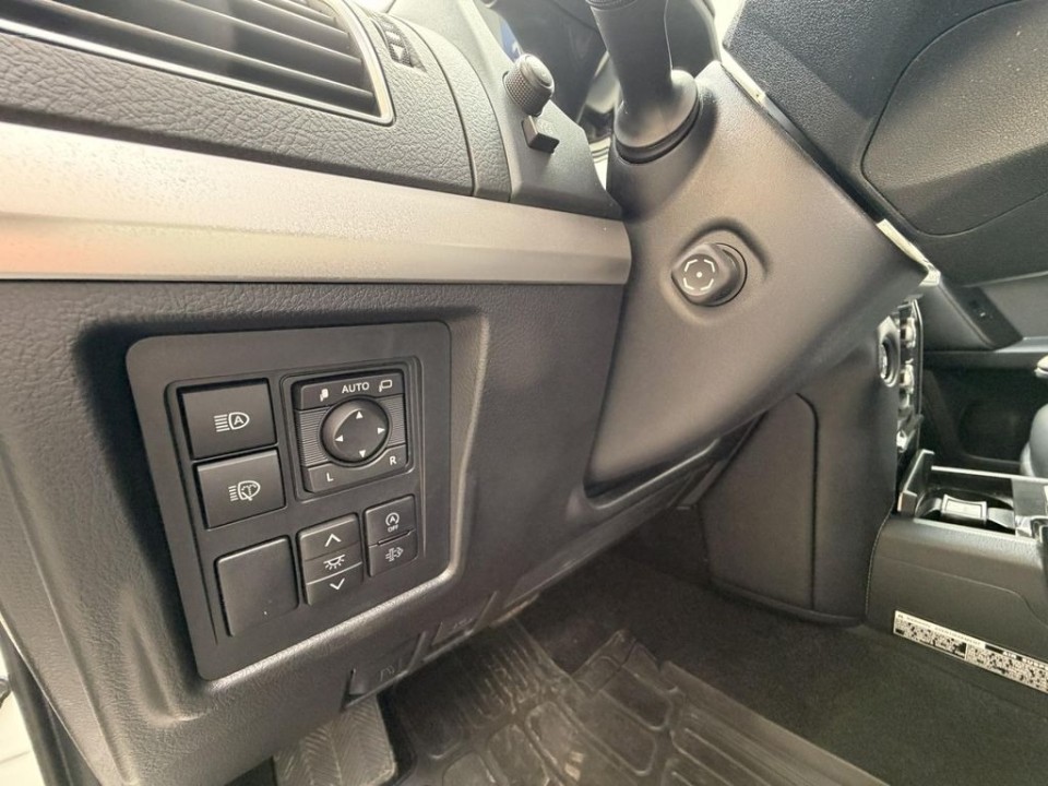 Toyota Land Cruiser - foto 16