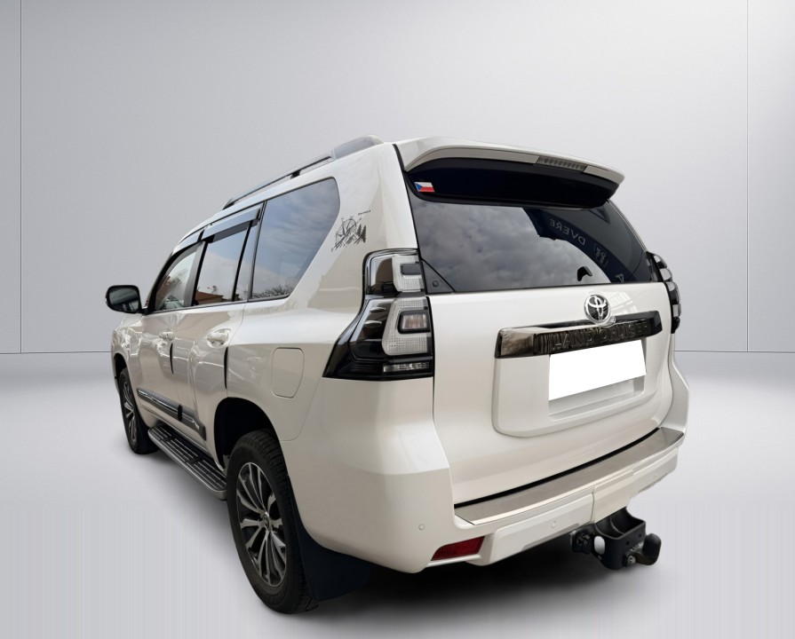 Toyota Land Cruiser (5)