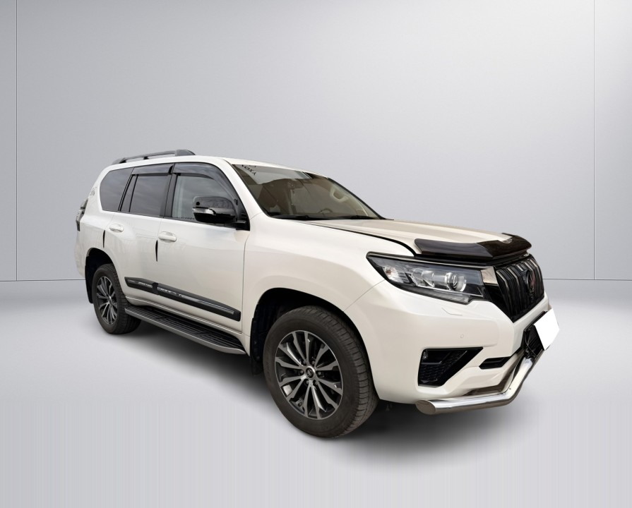 Toyota Land Cruiser (2)