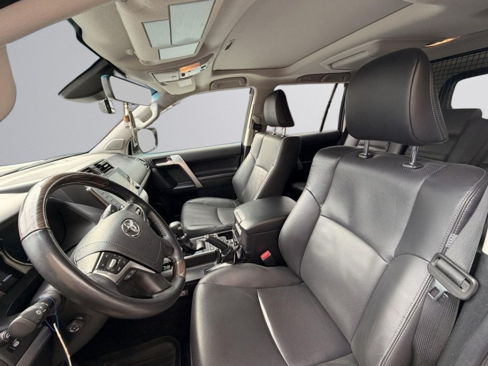 Toyota Land Cruiser - foto 10