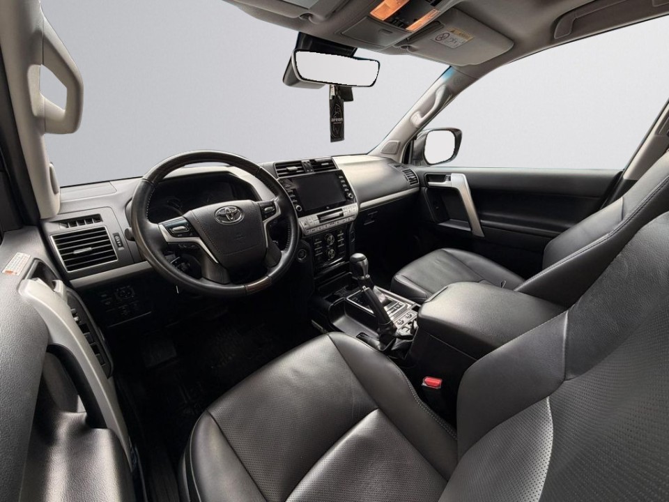 Toyota Land Cruiser - foto 9