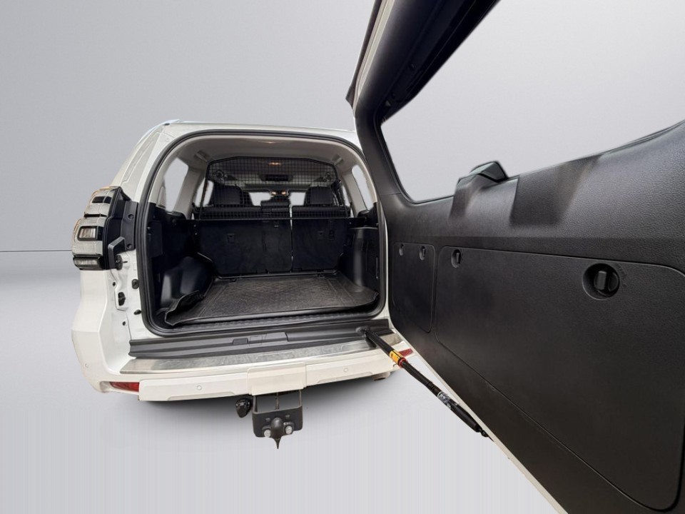 Toyota Land Cruiser - foto 26
