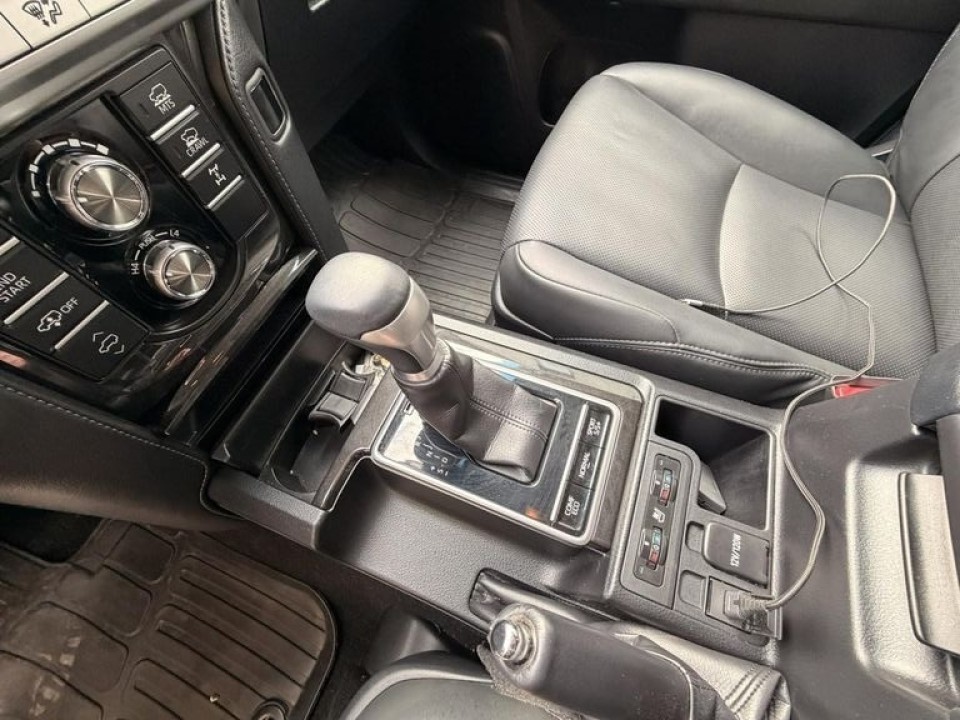 Toyota Land Cruiser - foto 13