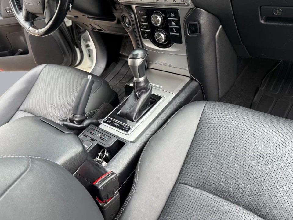 Toyota Land Cruiser - foto 13