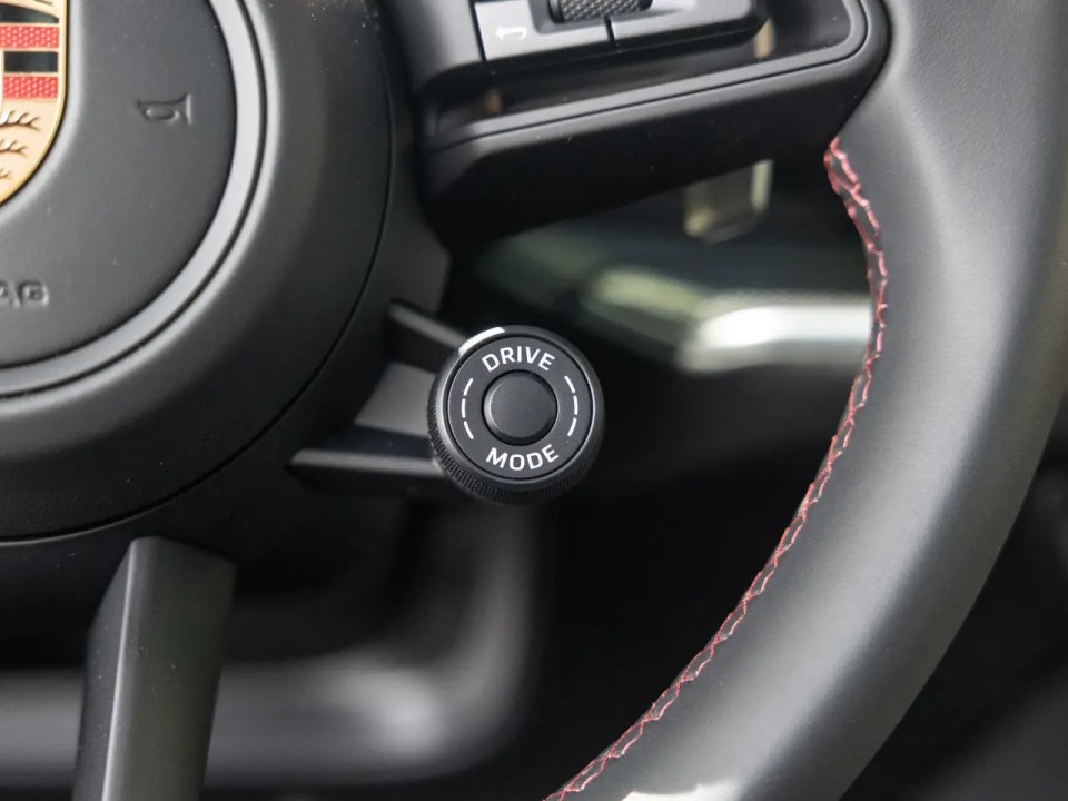 Porsche Cayenne E-Hybrid - foto 13