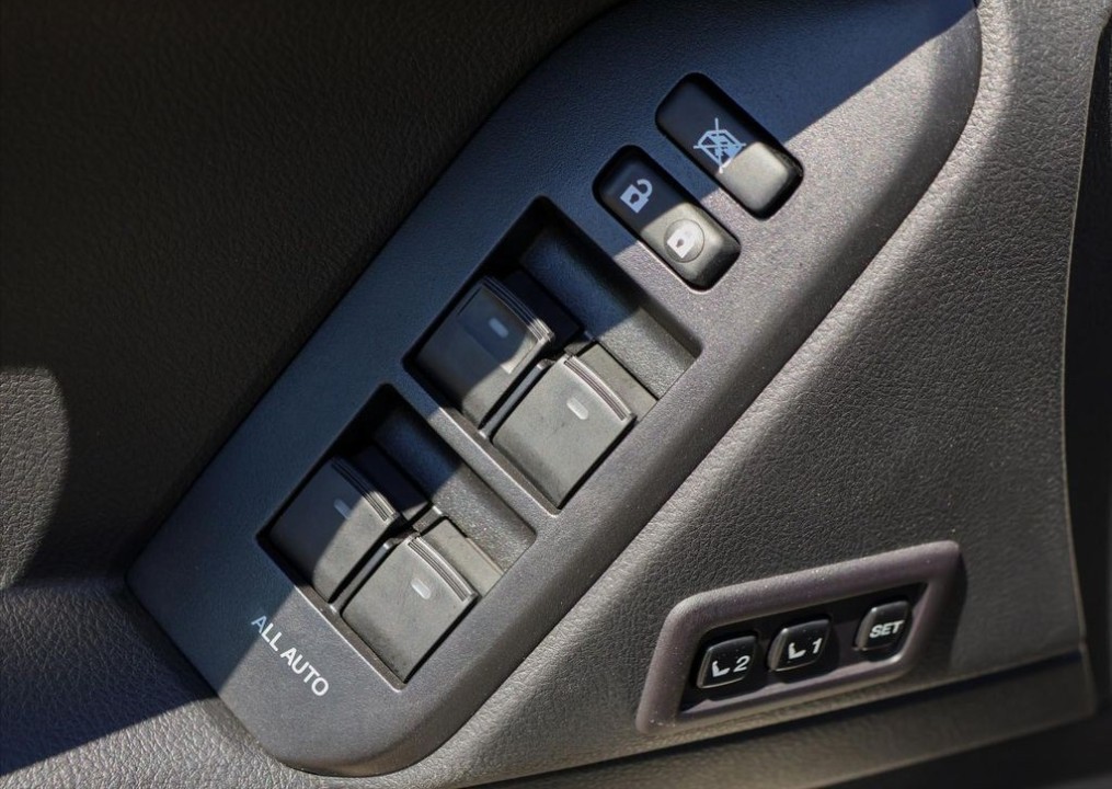 Toyota Land Cruiser - foto 27