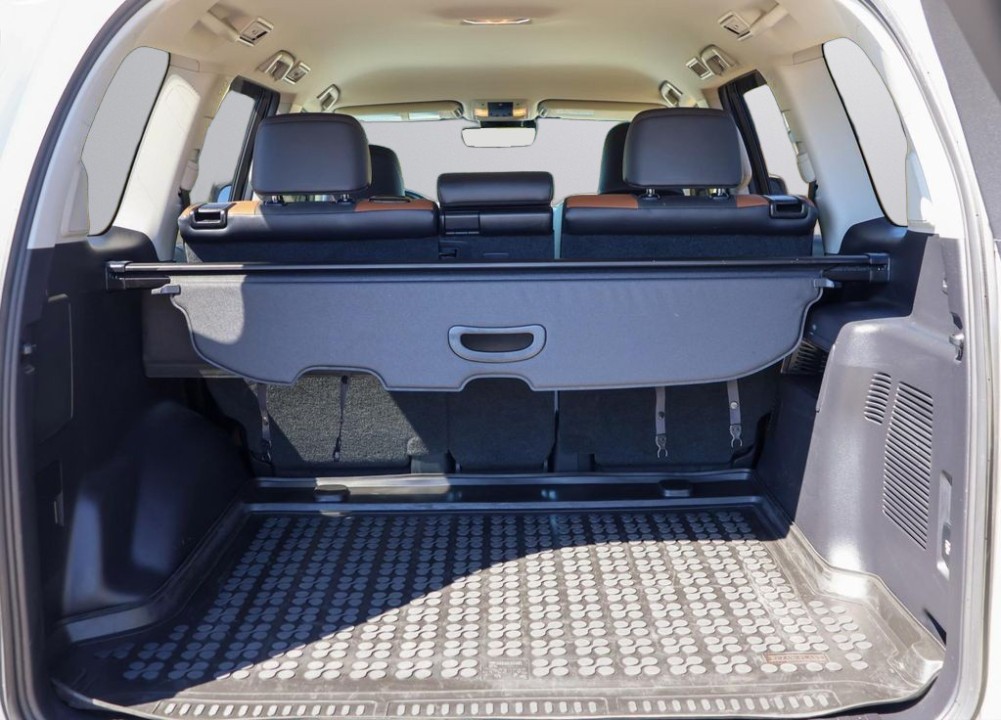 Toyota Land Cruiser - foto 29