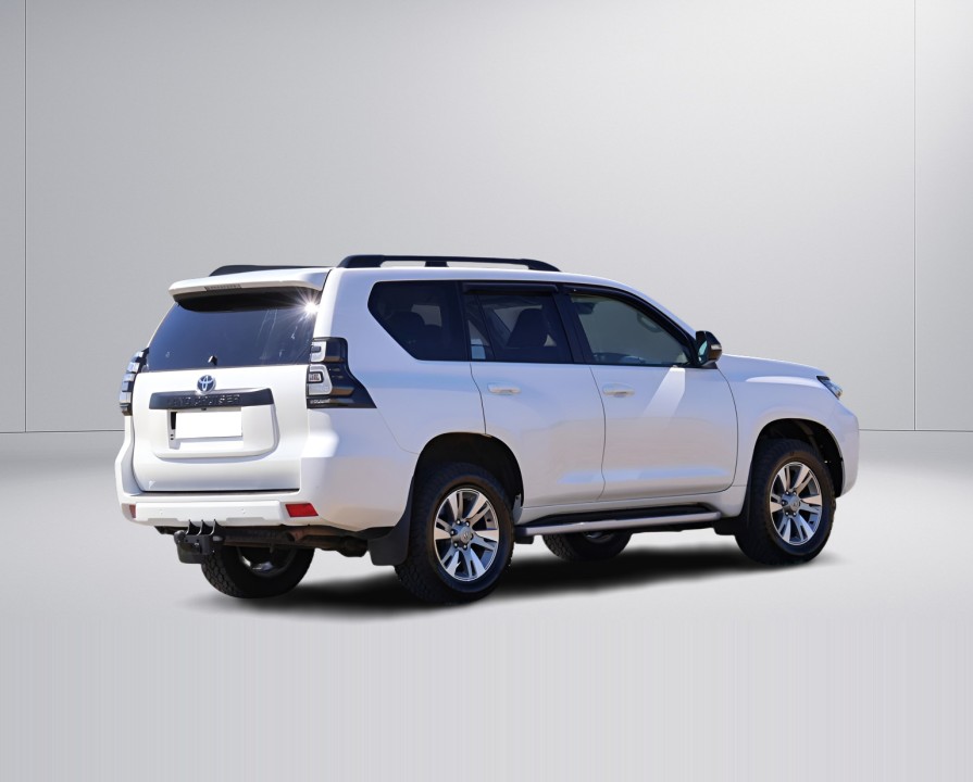 Toyota Land Cruiser (3)
