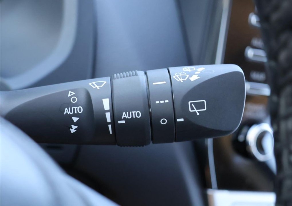 Toyota Land Cruiser - foto 16