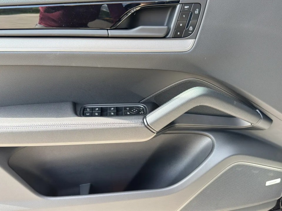 Porsche Cayenne E-Hybrid - foto 21