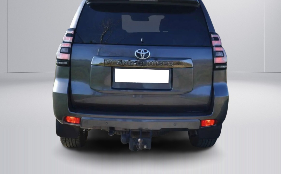 Toyota Land Cruiser (4)