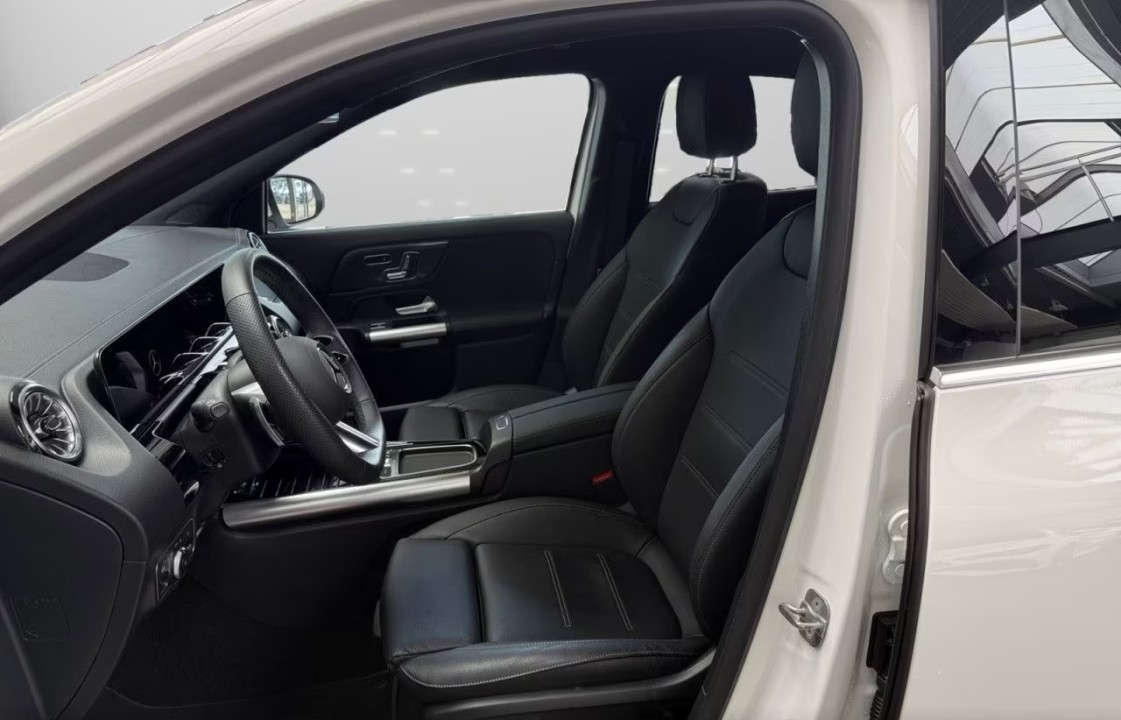 MERCEDES-BENZ GLA 2025 — imagine 17