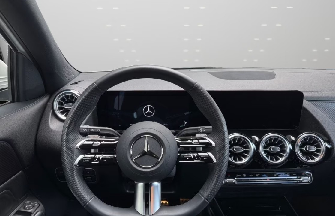 MERCEDES-BENZ GLA 2025 — imagine 20