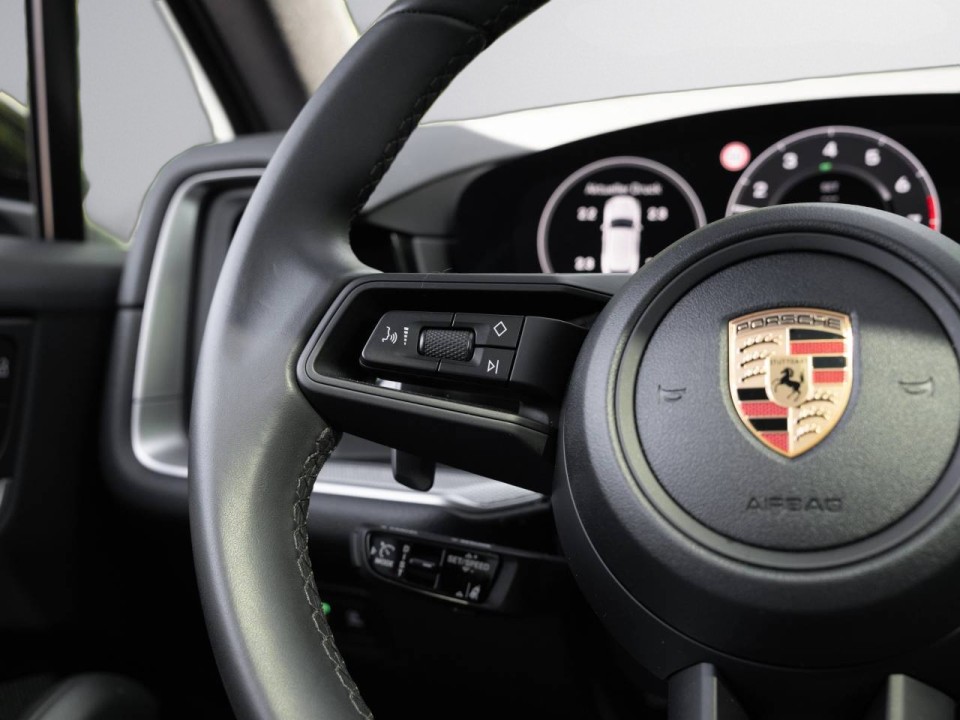 Porsche Cayenne E-Hybrid - foto 11
