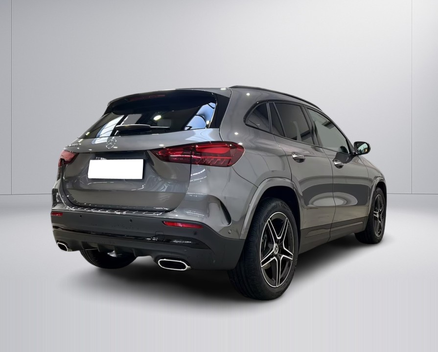 MERCEDES-BENZ GLA 2025 — imagine 4