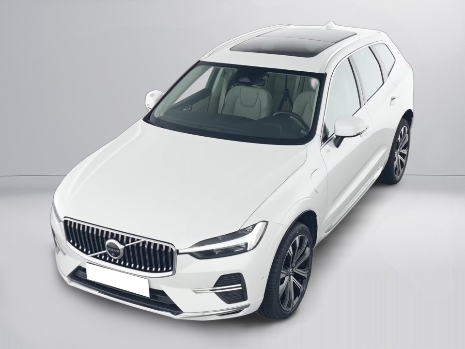 Volvo XC 60 T8 Recharge AWD Plus Bright (3)