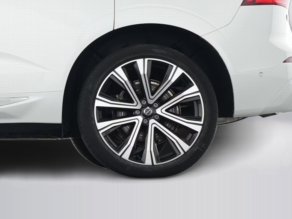 Volvo XC 60 T8 Recharge AWD Plus Bright - foto 23