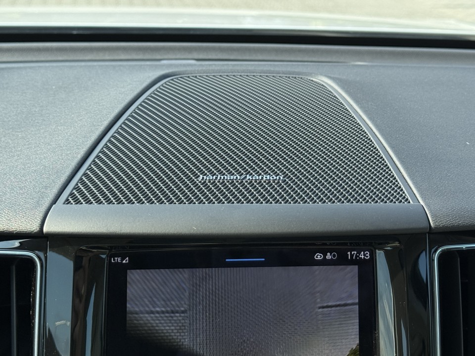 Volvo XC 60 T8 Recharge AWD Plus Bright - foto 23