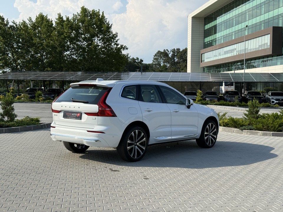 Volvo XC 60 T8 Recharge AWD Plus Bright - foto 7