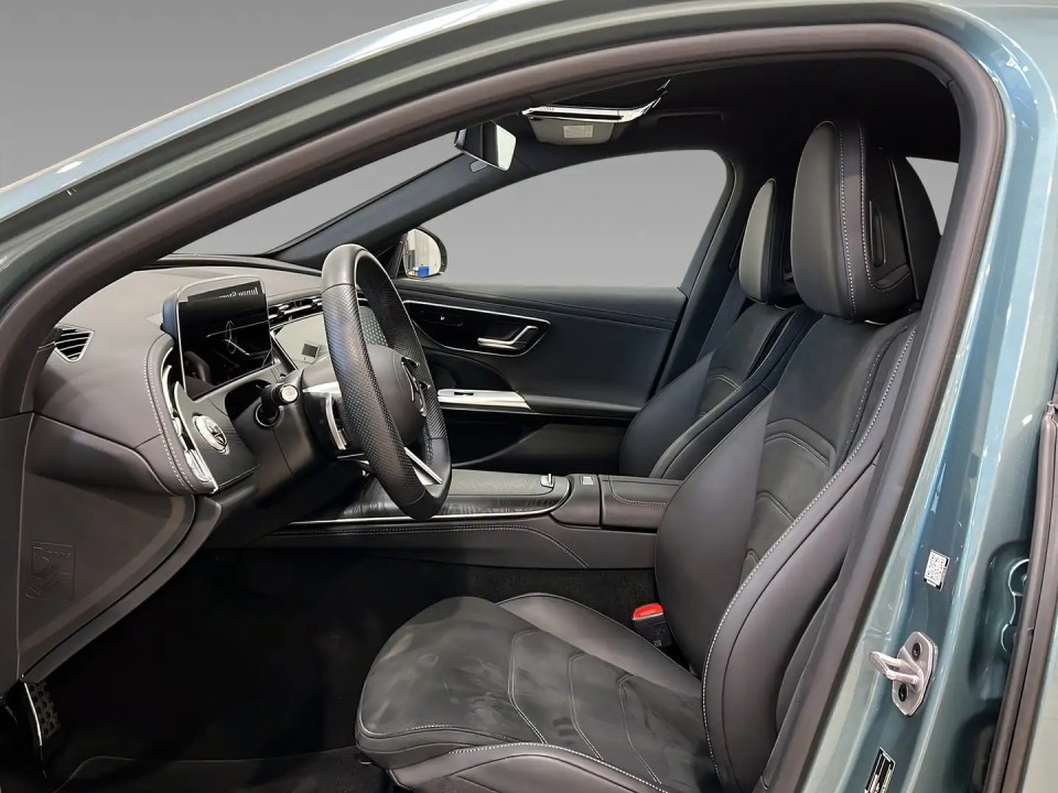 MERCEDES-BENZ E-Class 2024 — imagine 16
