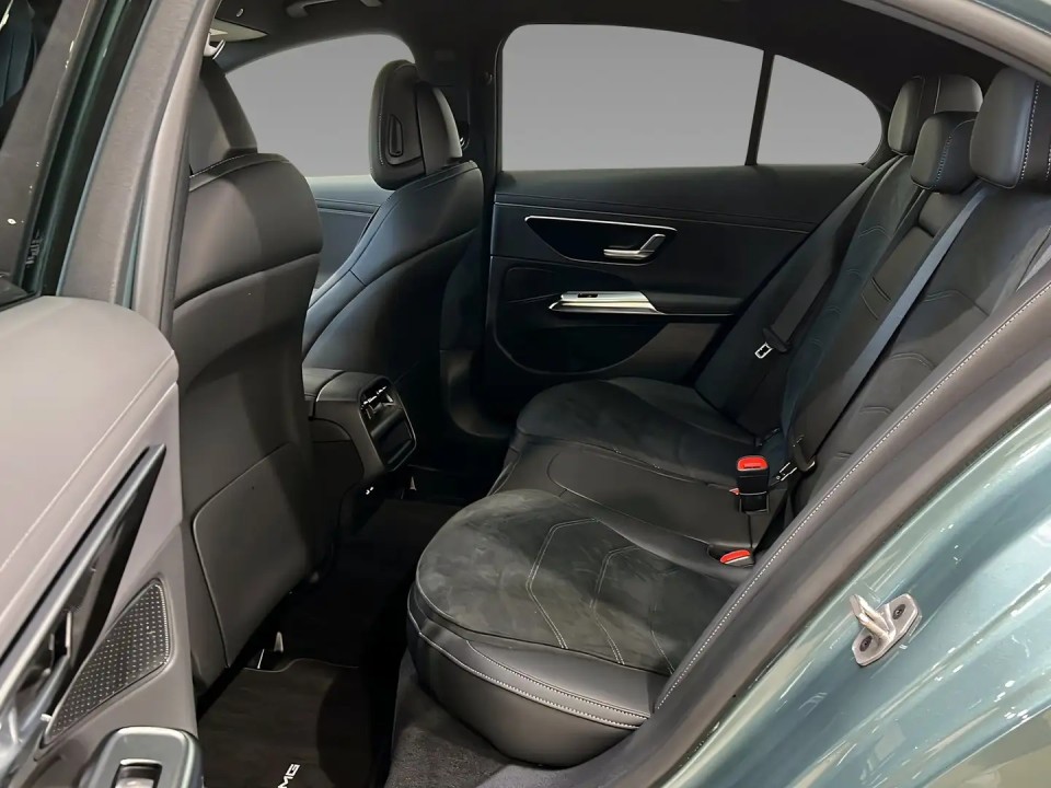 MERCEDES-BENZ E-Class 2024 — imagine 17