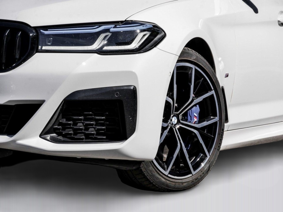 BMW 5 Series 2023 — imagine 17