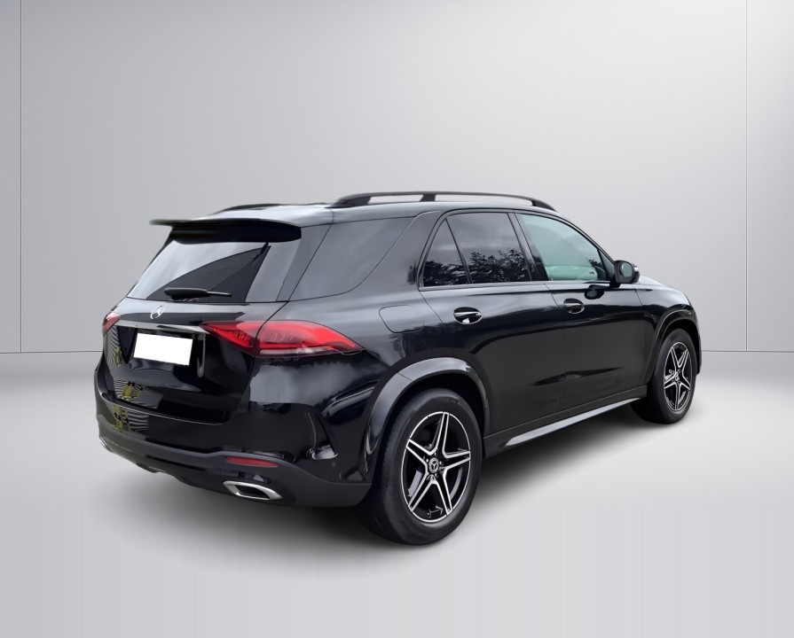 Mercedes-Benz GLE 400d 4MATIC AMG Line (2)