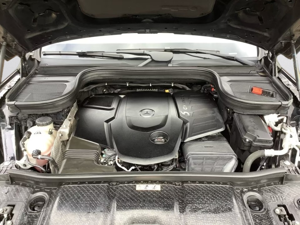 Mercedes-Benz GLE 400d 4MATIC AMG Line - foto 13
