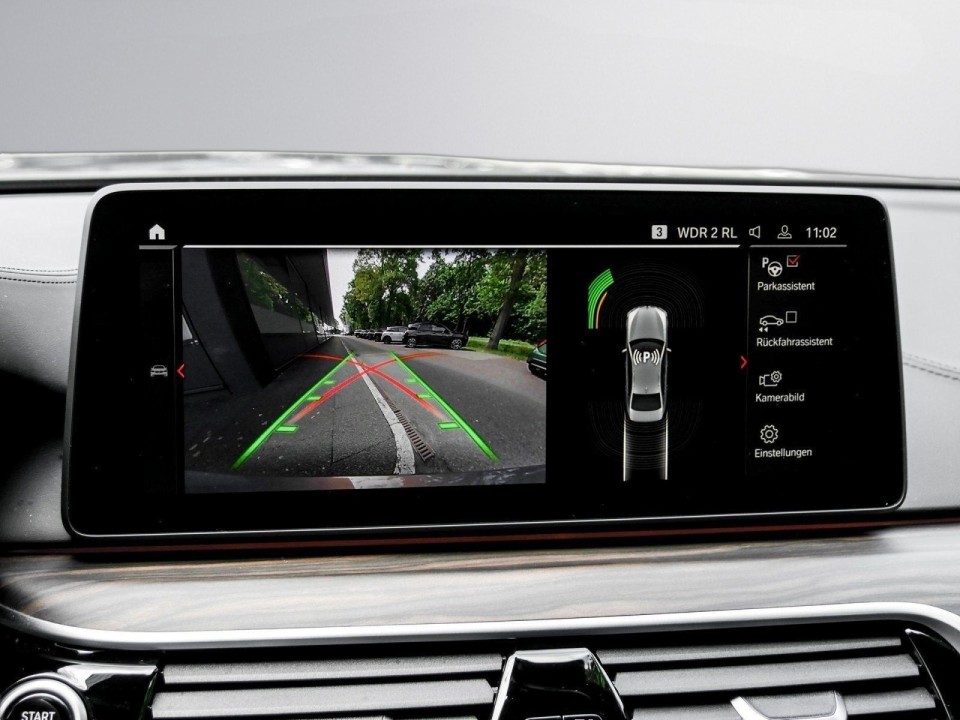 BMW Seria 5 540d xDrive Luxury Line - foto 12