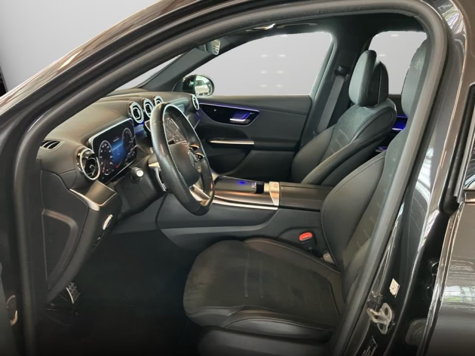 Mercedes-Benz GLC 300e 4MATIC AMG Line - foto 8