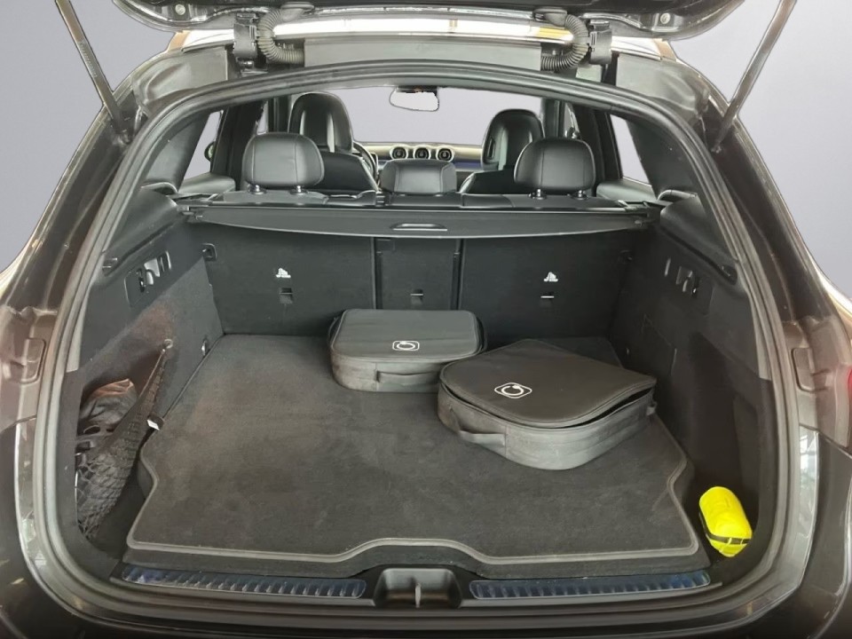 Mercedes-Benz GLC 300e 4MATIC AMG Line - foto 14