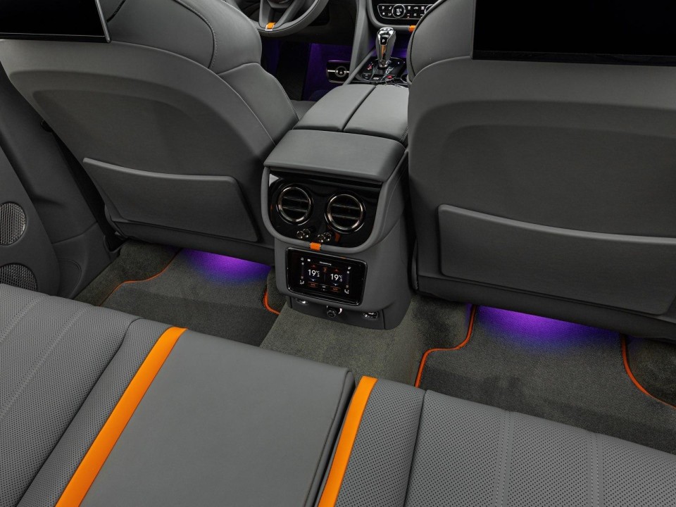 Bentley Bentayga Speed - foto 18