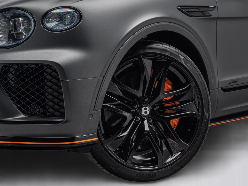 Bentley Bentayga Speed - foto 31