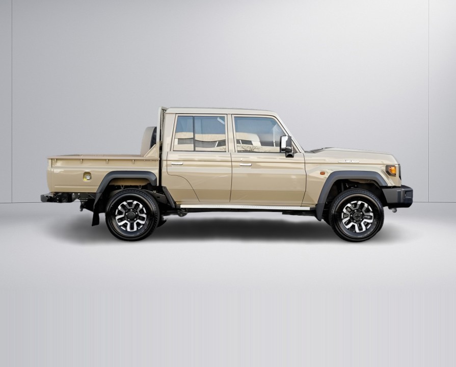Toyota Land Cruiser GDJ79 (2)