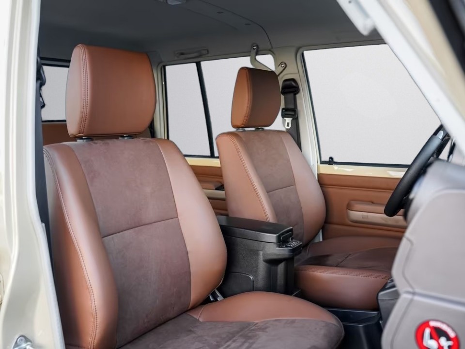 Toyota Land Cruiser GDJ79 - foto 13