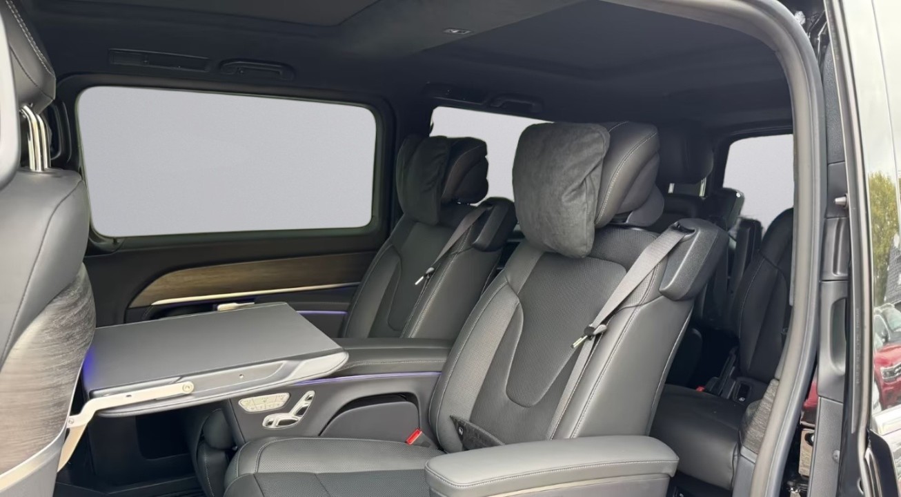 Mercedes-Benz V 300d 4MATIC AMG - foto 10