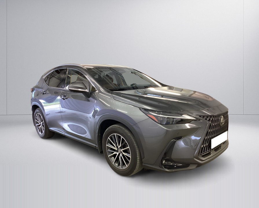 Lexus Seria NX 450h+ AWD Executive