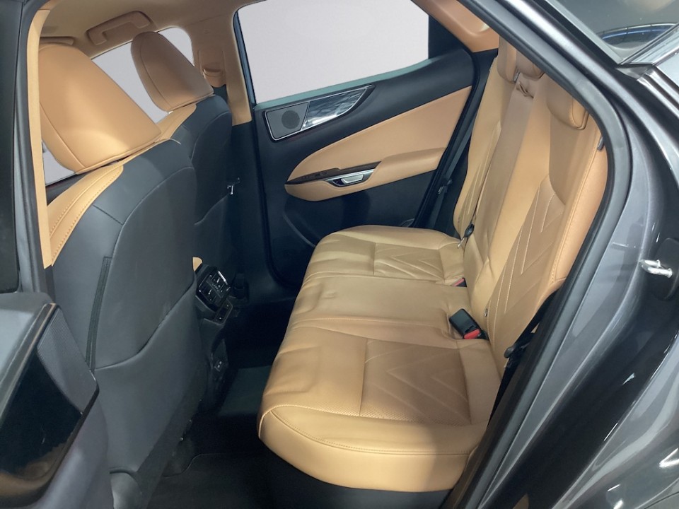 Lexus Seria NX 450h+ AWD Executive - foto 8