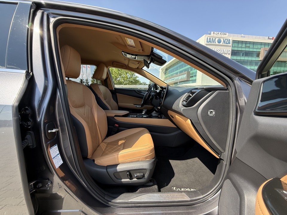 Lexus Seria NX 450h+ AWD Executive - foto 15