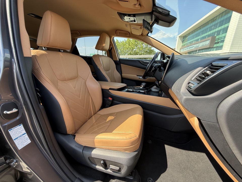 Lexus Seria NX 450h+ AWD Executive - foto 16