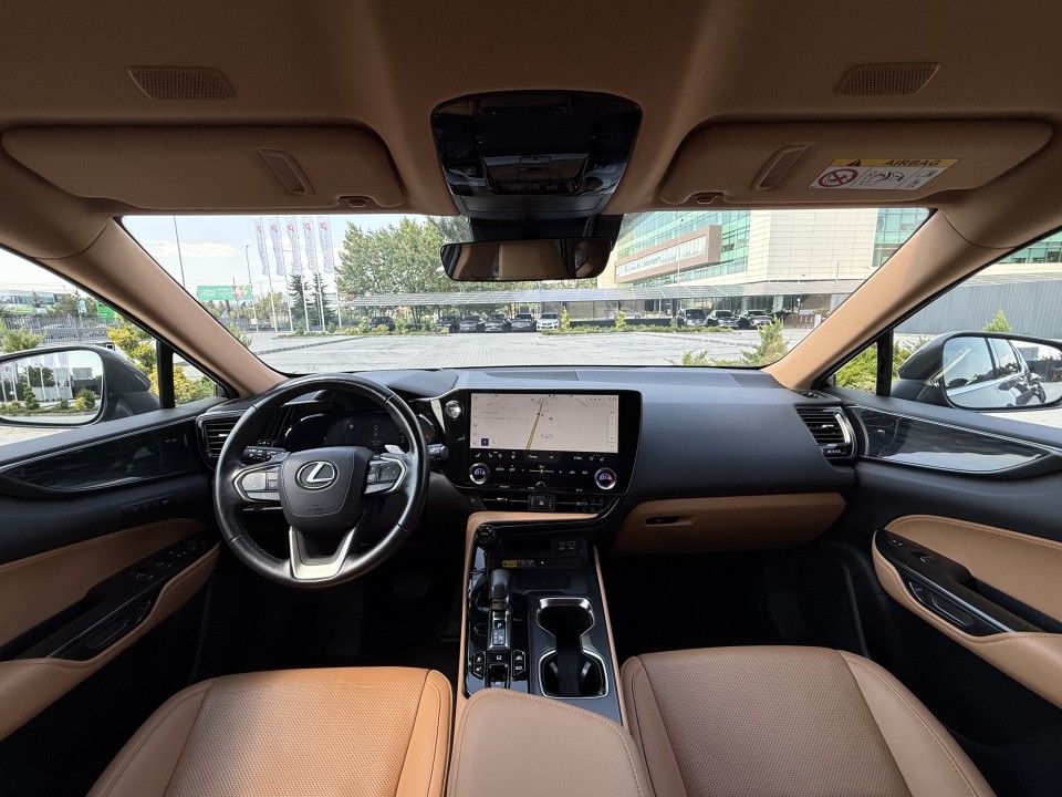Lexus Seria NX 450h+ AWD Executive - foto 19